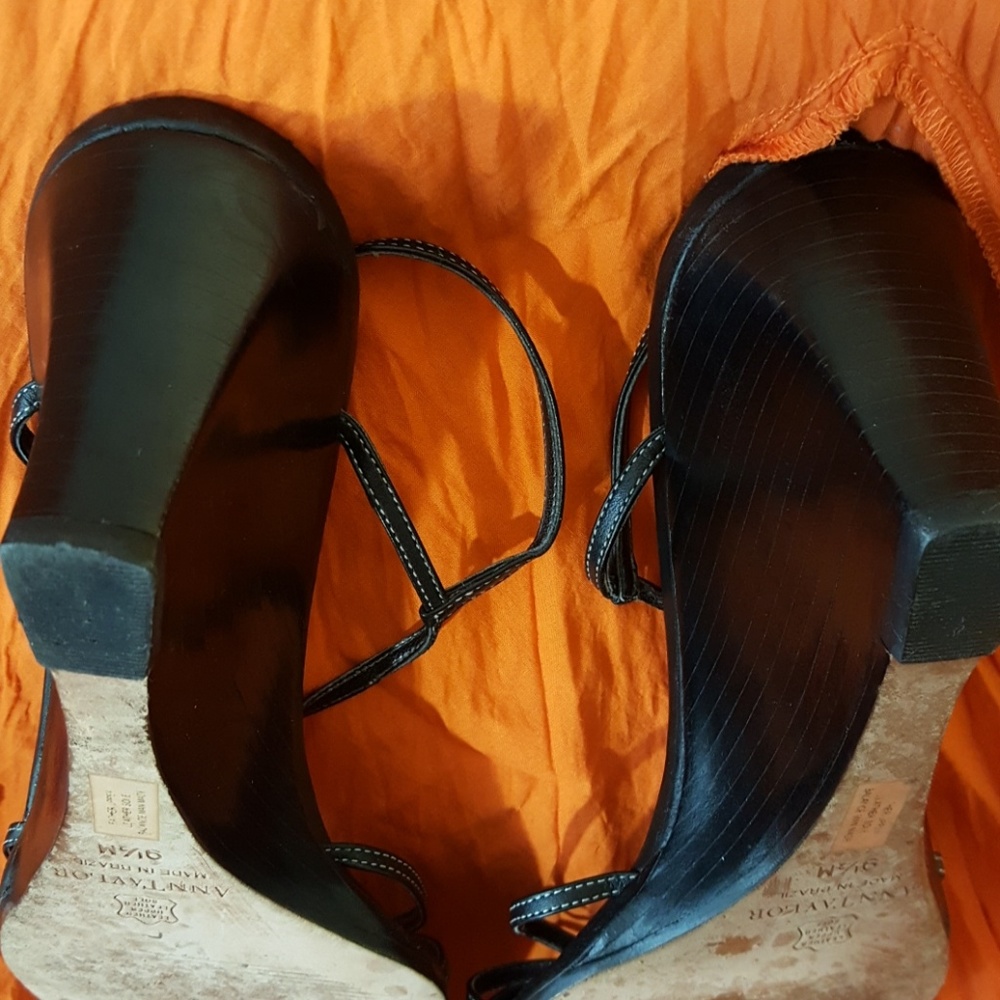 Wedges - Picture 4 of 5